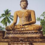 komar-fotowand-boeddha-sukhothai-oranje-1