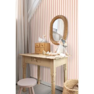 Esta behang met behang met streepjes 130950