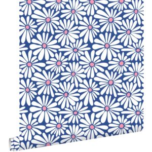 Esta behang met madeliefjes 131150