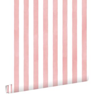 Esta behang met streepjes roze 131306